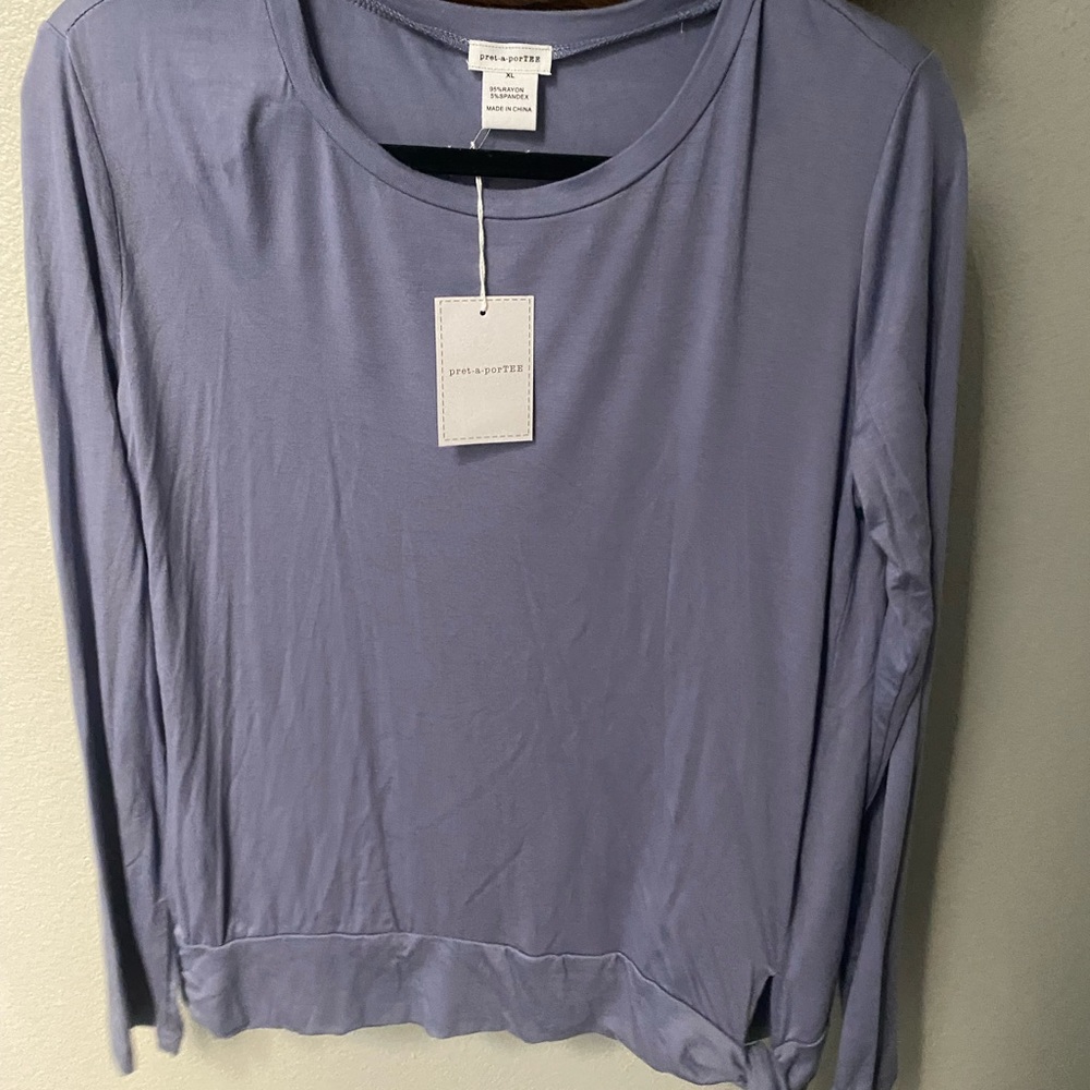 Prêt-a-PorTEE long sleeve tie shirt in periwinkle. Never worn. New with tags. XL